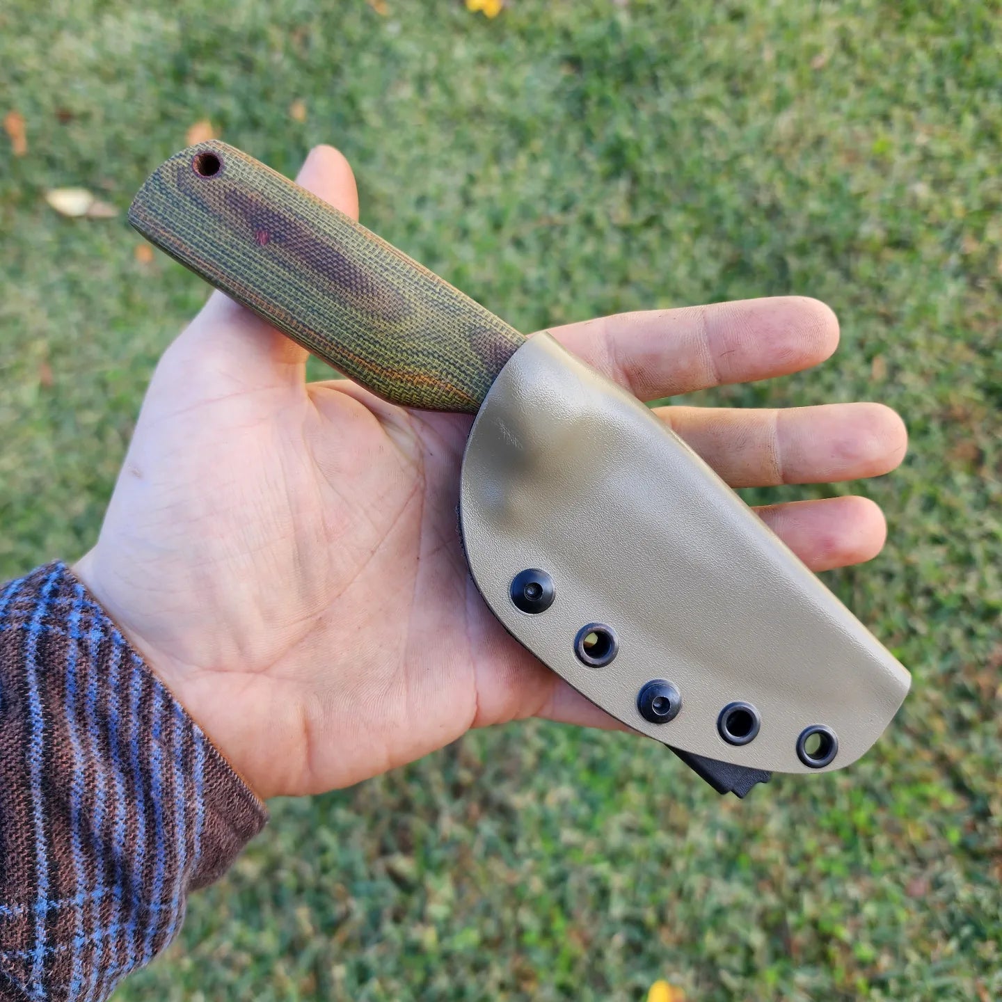 Smooth Topographic Micarta Gent