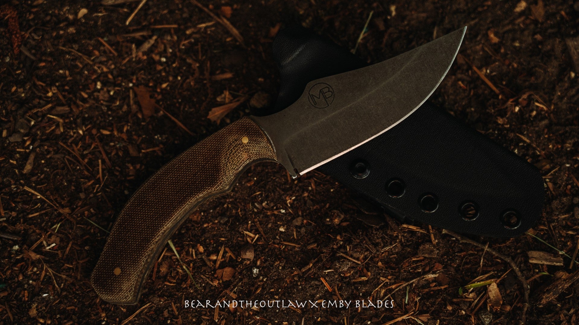 Stainless Smooth Topographic micarta Courser