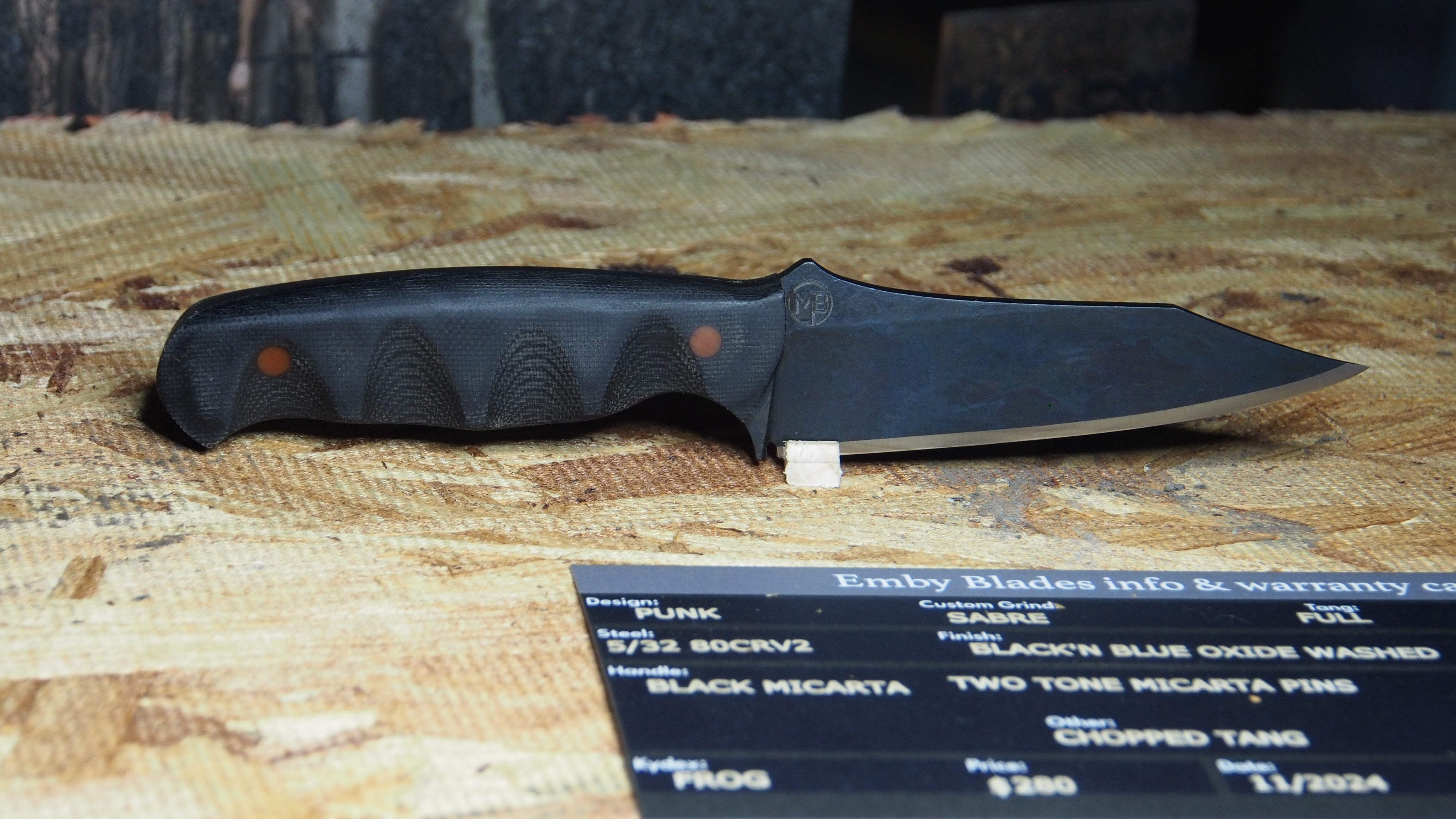 Chopped Punk, Black micarta – Embyblades