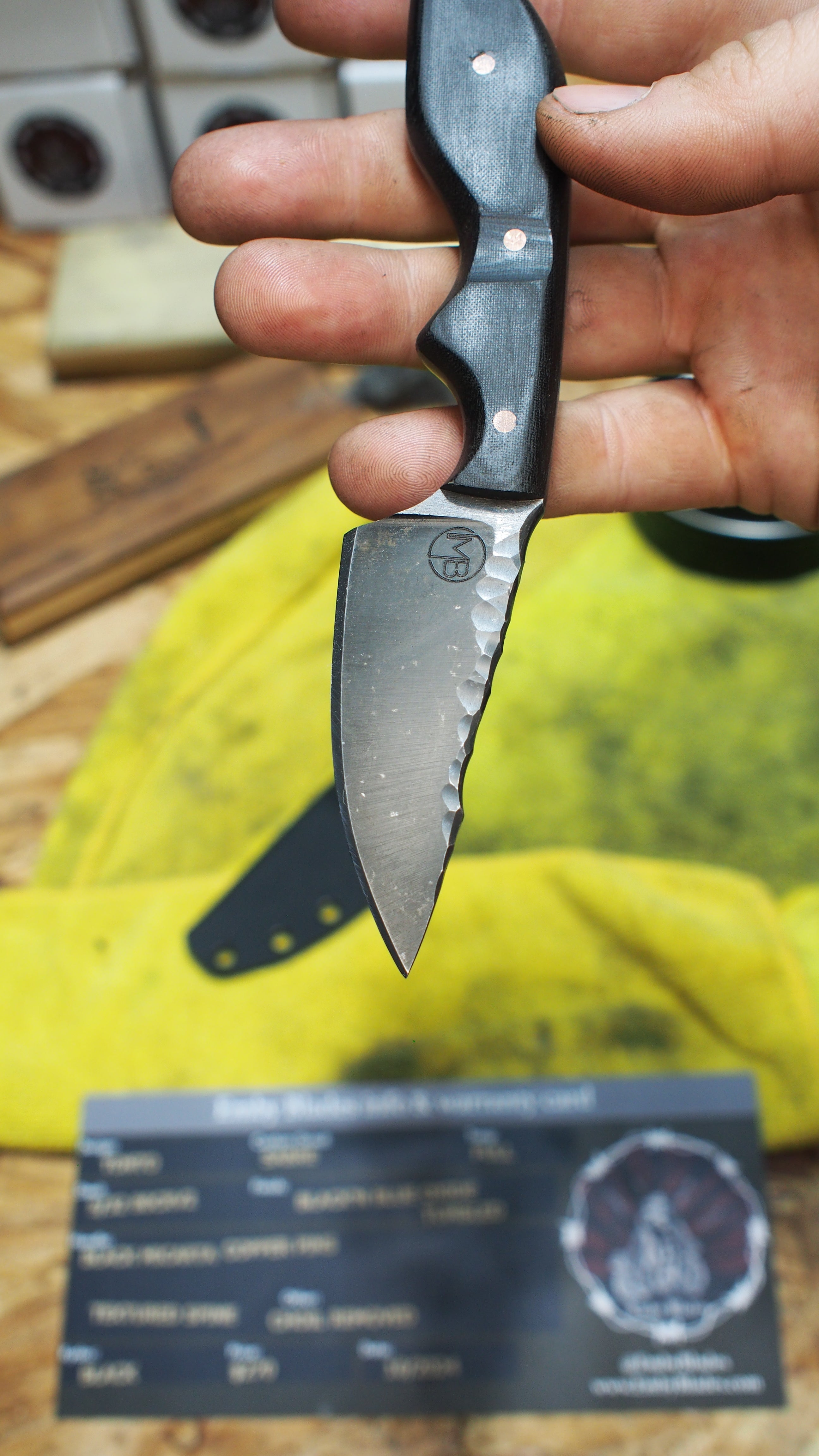 Black Micarta, Tonto