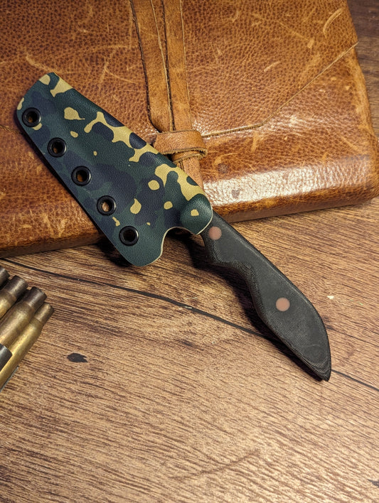 Dirty Sliver, Black micarta, Japanese Flecktarn Kydex