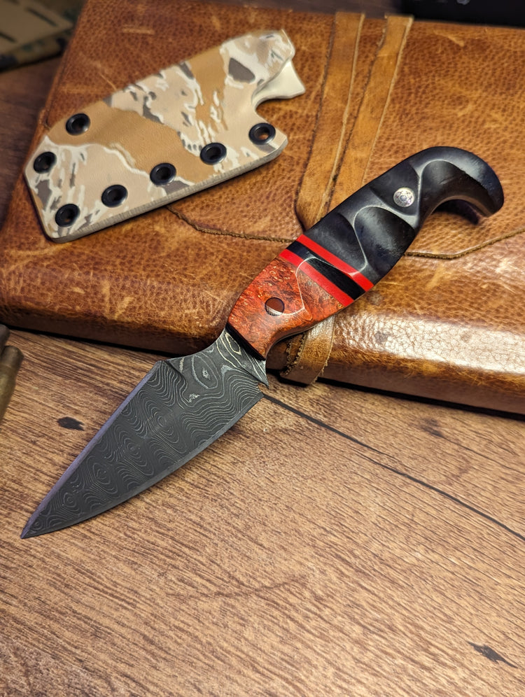 Damascus, Custom dagger