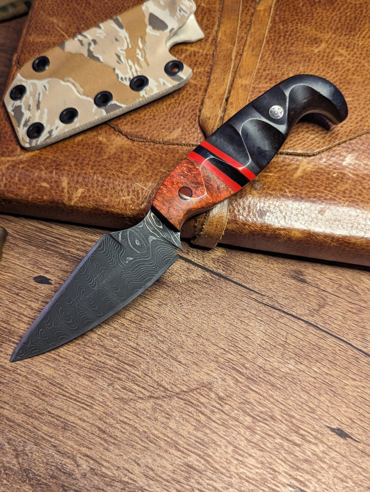 Damascus, Custom dagger