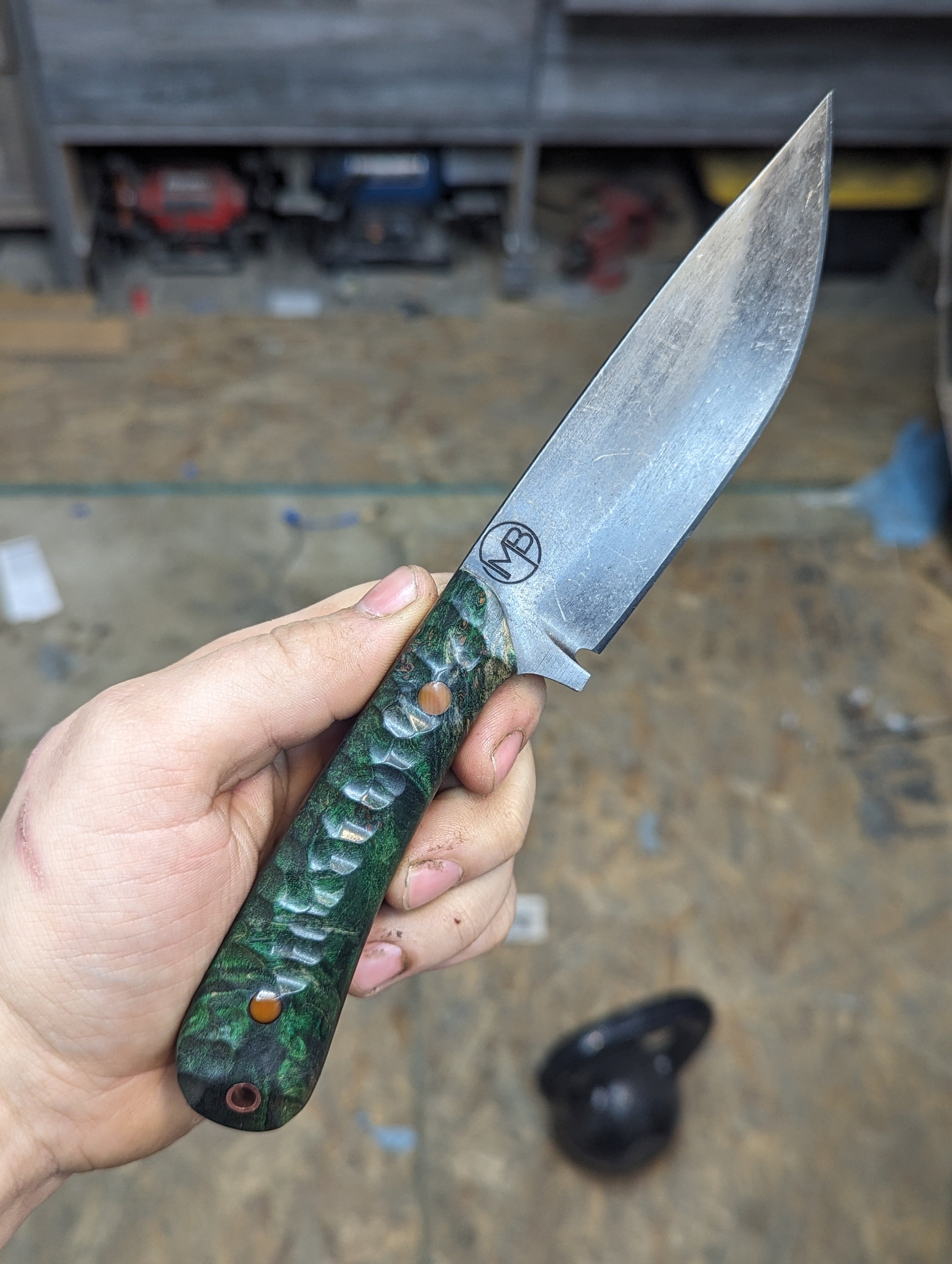 Country, Green Boxelder Burl, Micarta pins, FDE Kydex