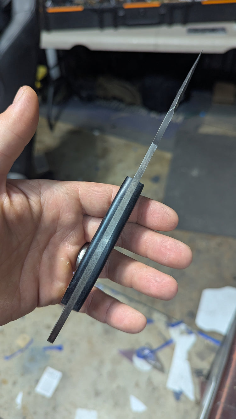Black G10 Northern Concept