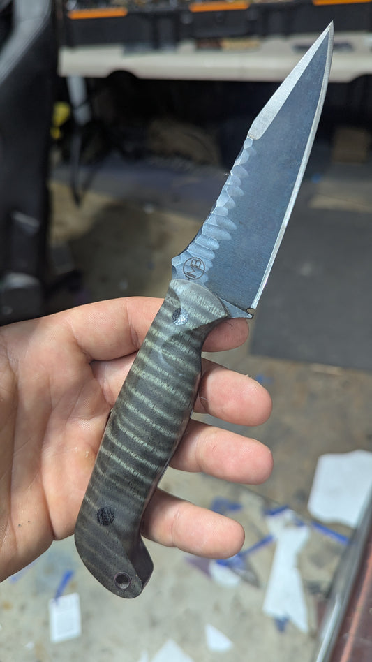 Grey Mango Punk