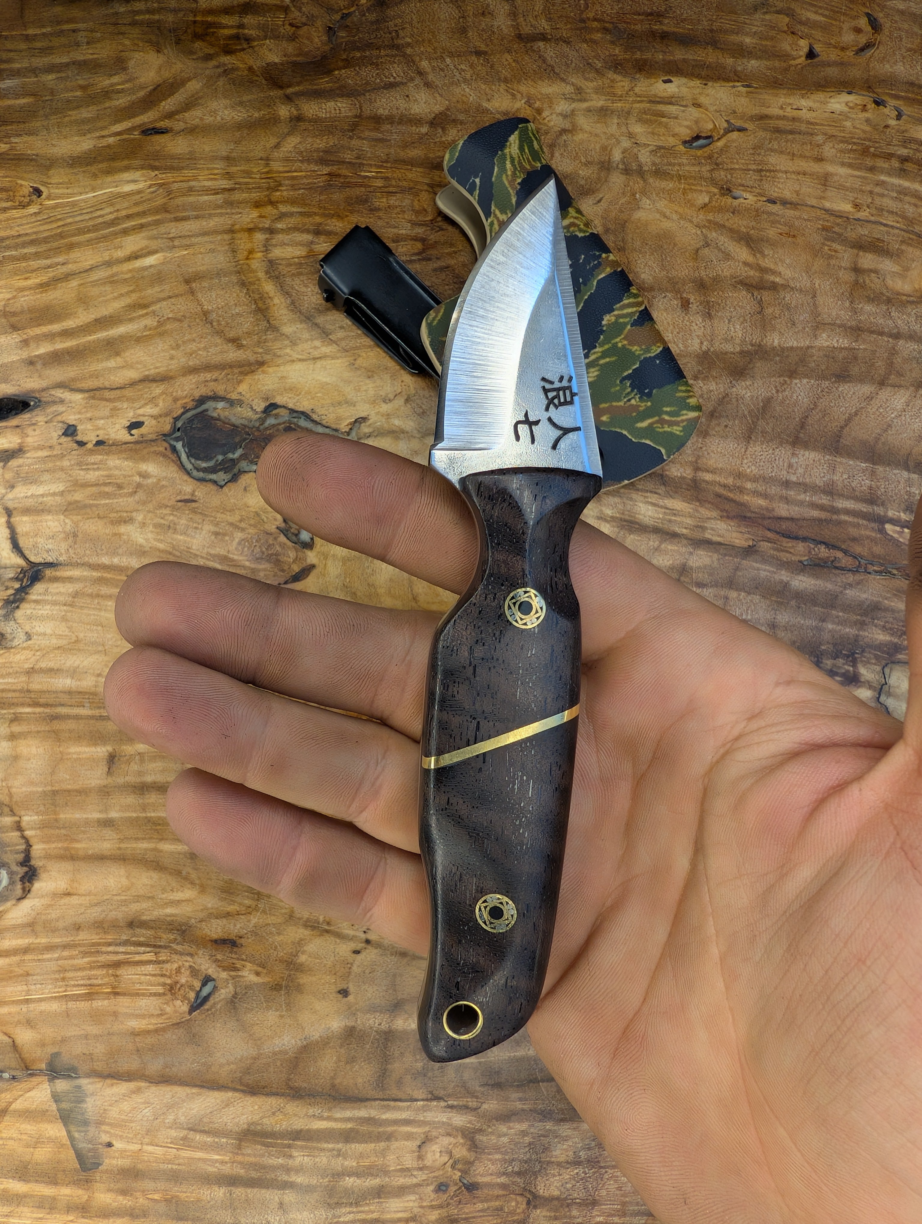 Custom Cutter