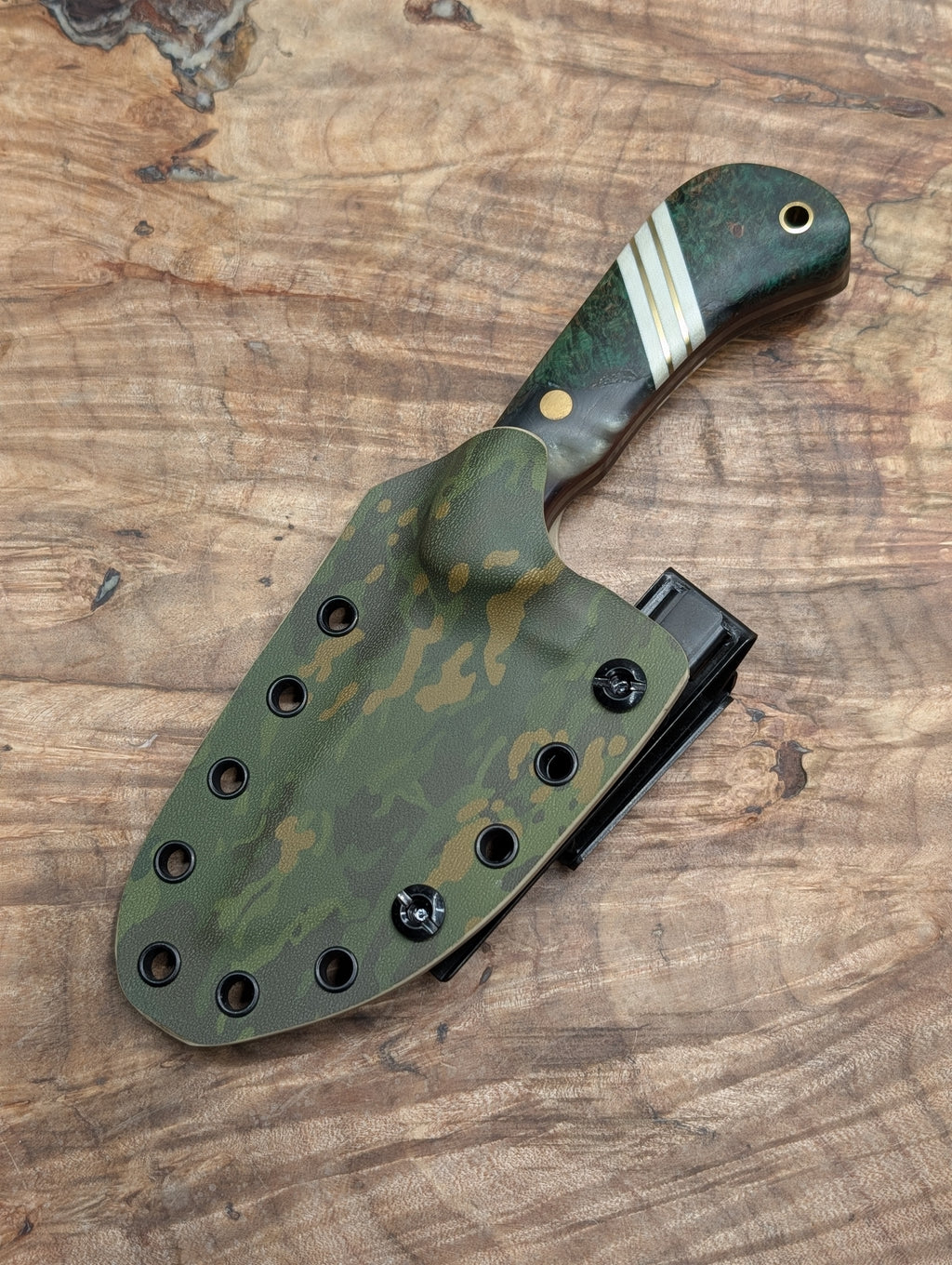 Collaboration Laconia Hunter