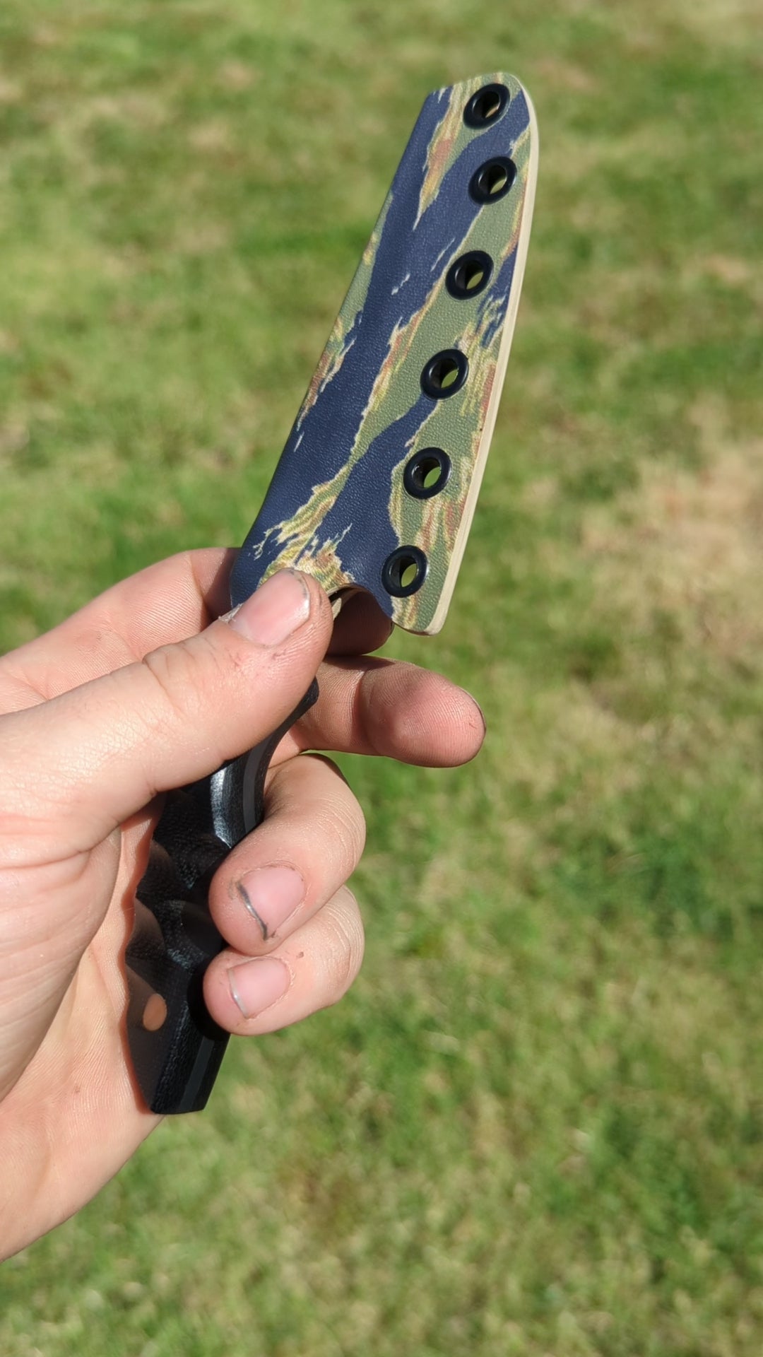 Gen1 Sliver, Black Micarta
