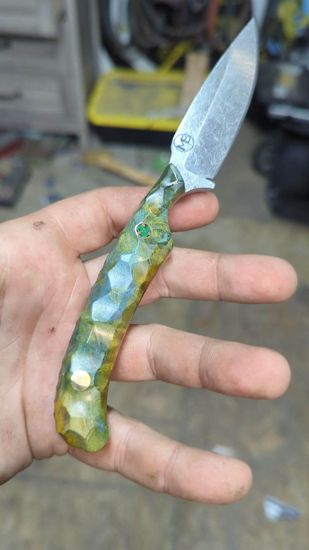 Dyed maple Huntsman