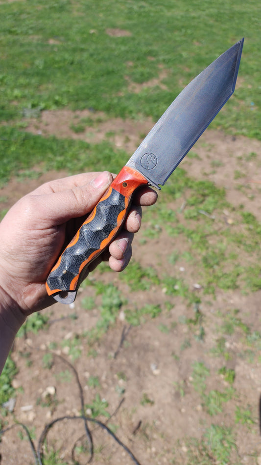 Orange Tanto EDC2