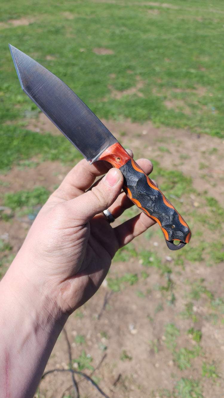 Orange Tanto EDC2