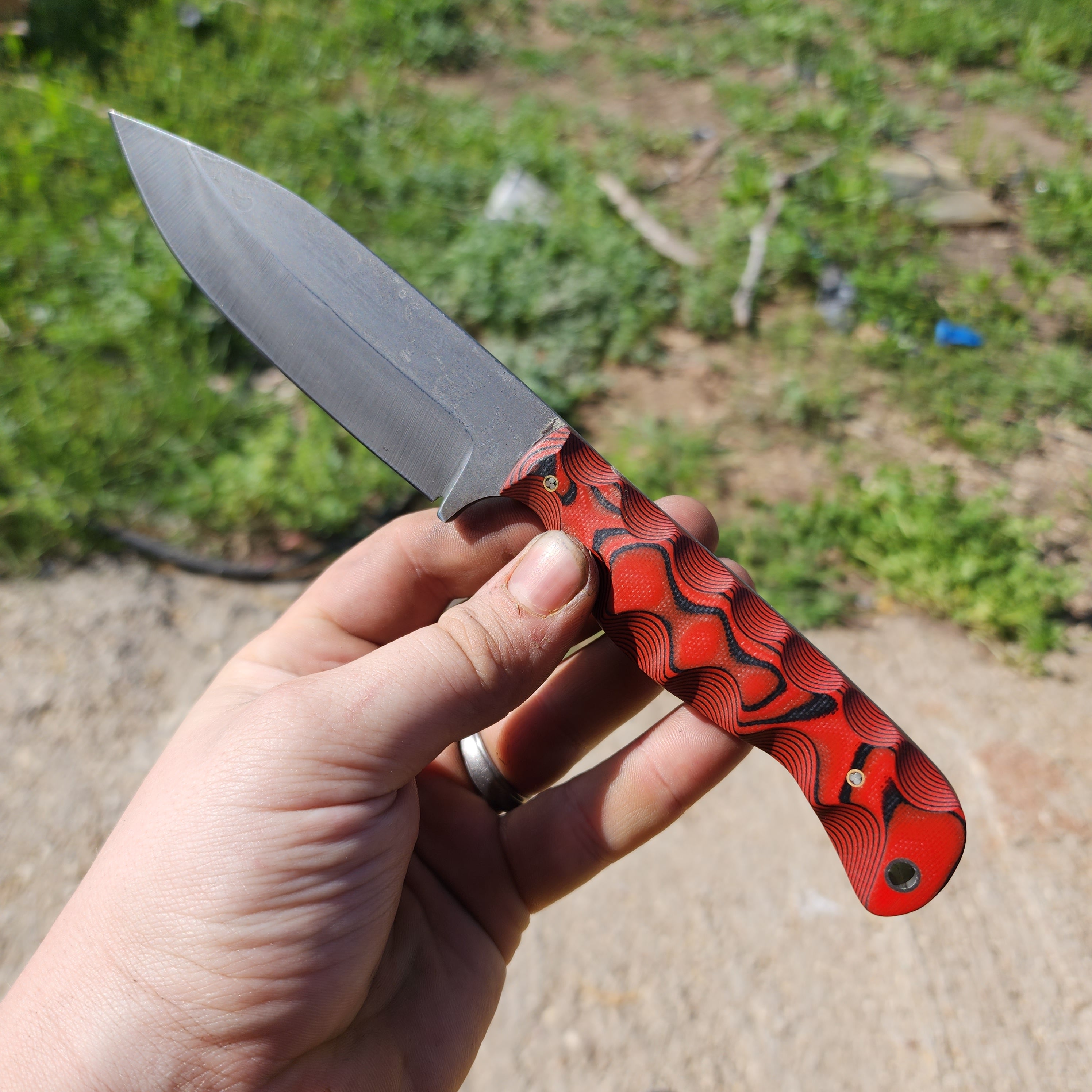 Black/red G10 EDC2