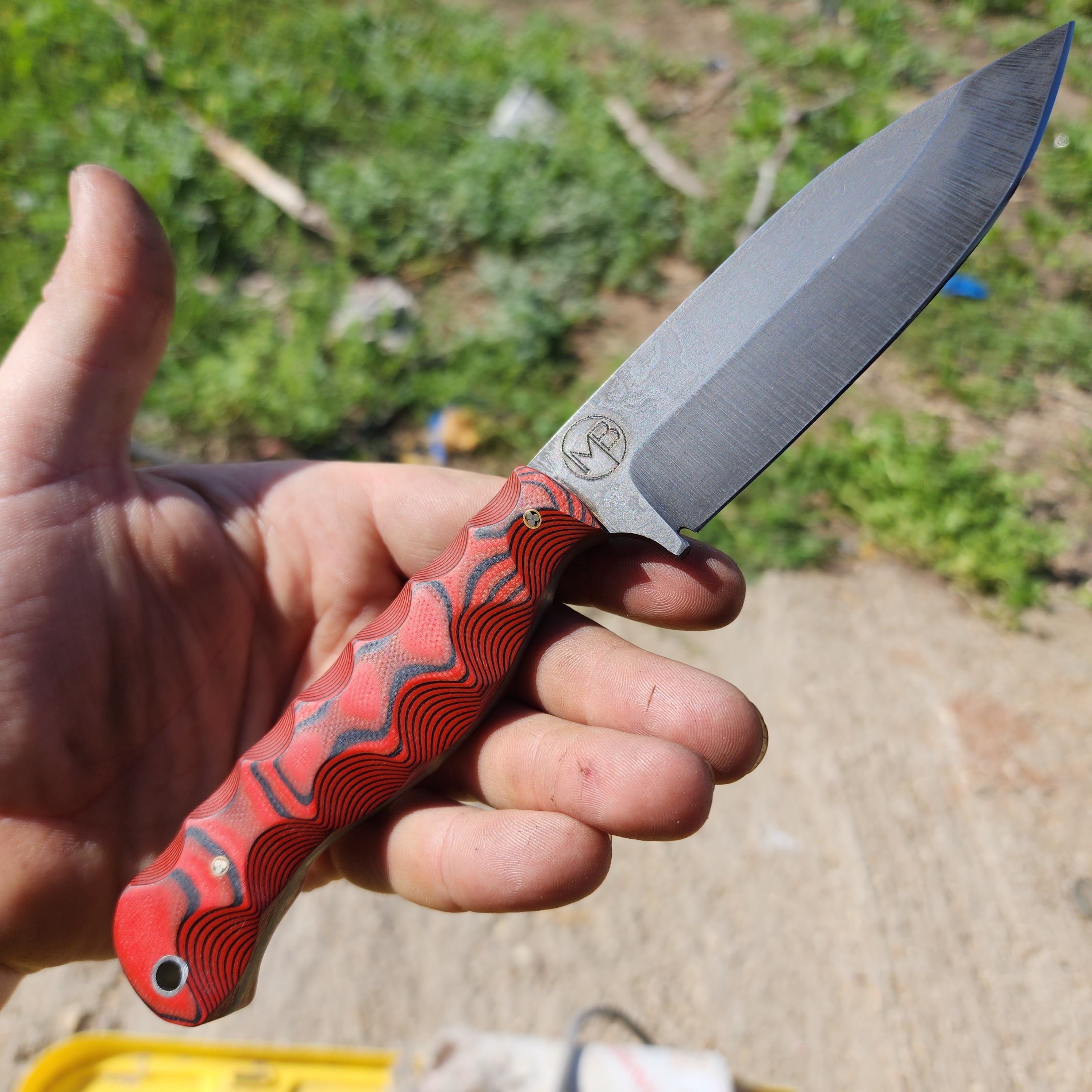 Black/red G10 EDC2